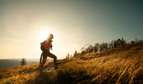Πεζοπορία: 4 βήματα πριν ξεκινήσεις την προπόνηση που σμιλεύει σώμα
