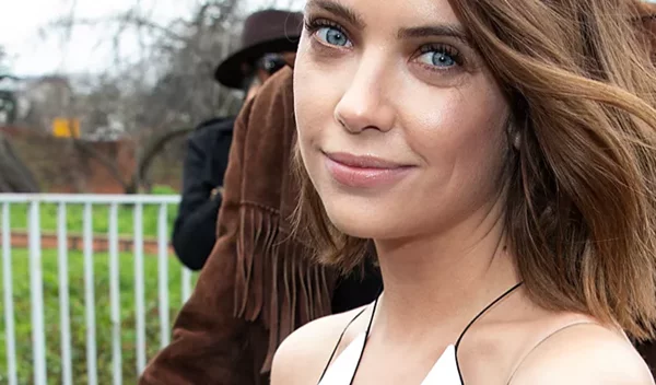 Τα πιο κολακευτικά χρώματα μαλλιών για εσένα που έχεις μπλε μάτια