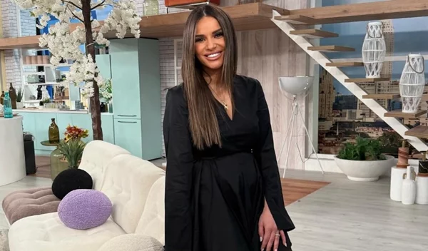 Ελένη Τσολάκη: H γυμναστική που κάνει για να χάσει τα κιλά της εγκυμοσύνης