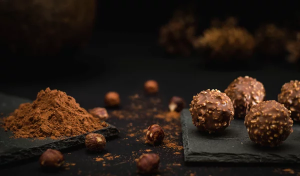 Σου αρέσουν τα σοκολατάκια Ferrero Rosher; Φτιάξε μόνη σου την υγιεινή, σπιτική εκδοχή τους!