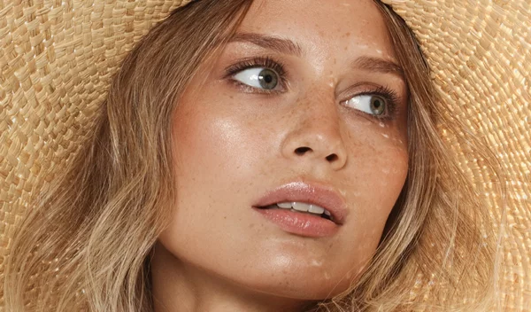 Καλοκαιρινές εκπτώσεις: Τα προϊόντα ομορφιάς που πρέπει να προλάβεις πριν γίνουν sold out