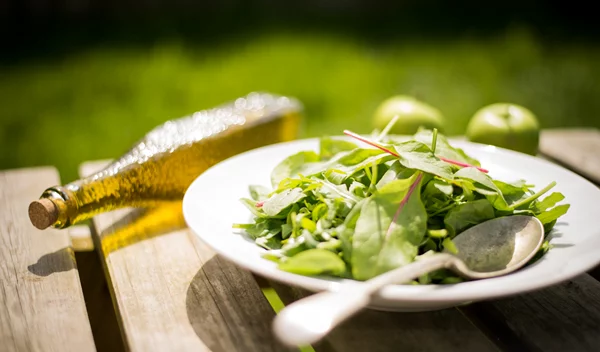 6 τρόποι να διατηρούνται φρέσκα τα φρούτα και τα λαχανικά σου για περισσότερο