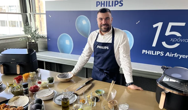 PHILIPS: Γιόρτασε τα 15 χρόνια από το λανσάρισμα της καινοτομικής κατηγορίας των Airfryers παγκοσμίως