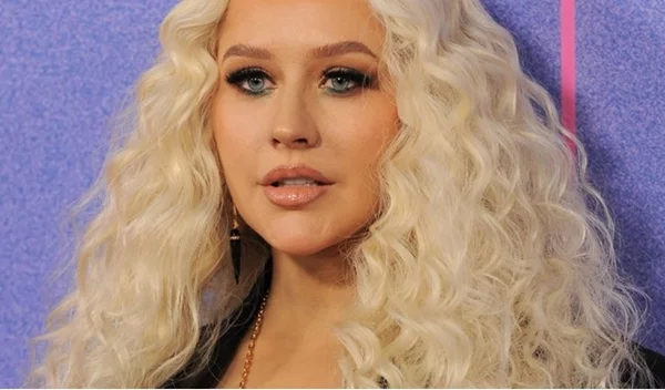 Άναυδο το κοινό της Κριστίνα Αγκιλέρα με τη νέα της εμφάνιση: Πώς έχασε 18 κιλά σε ένα μήνα