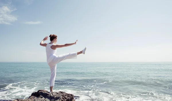 Τai chi + υγεία: Γιατί όλο και περισσότερες γυναίκες στρέφονται σε αυτή τη ΜΗ ανταγωνιστική πολεμική τέχνη;