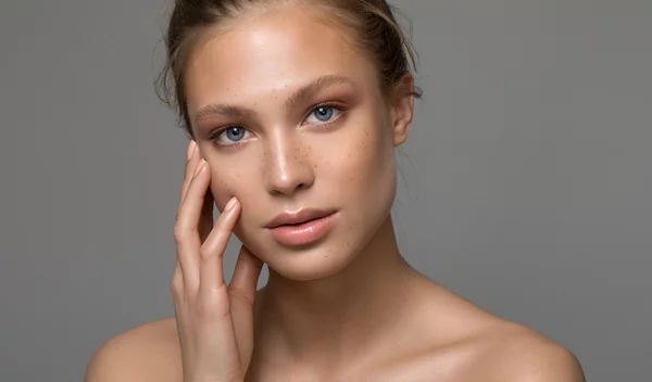 Πότε και πώς πρέπει να ξεκινήσει να σε απασχολεί η αντιγήρανση;