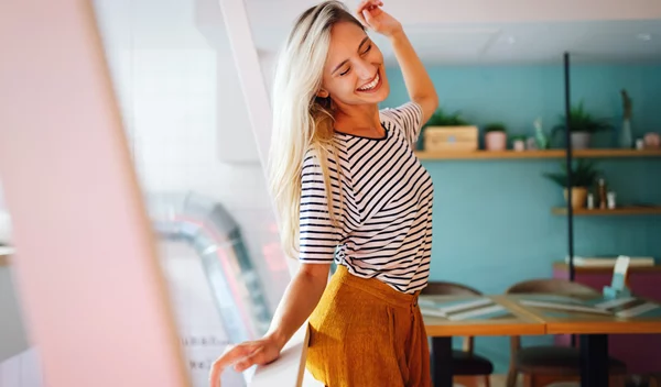 Τα 9 βήματα προς την ευεξία: Ανακάλυψέ τα!