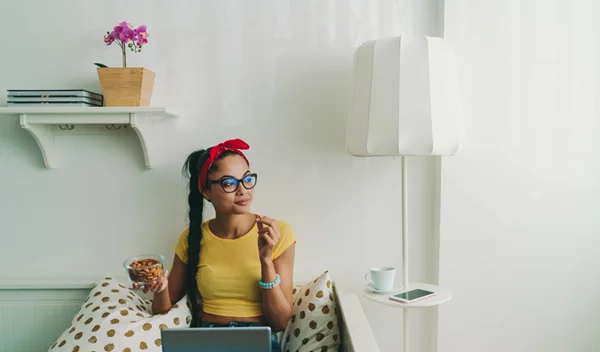 Πώς θα τρώω σωστά σνακ για να χάσω βάρος;