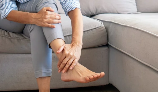 Πώς μπορείς να απαλλαγείς από το κότσι στο πόδι;