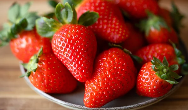 Φρέσκα, ελληνικά και γεμάτα θρεπτικά: Τα φρούτα και λαχανικά του Απριλίου για να προσθέσεις στο πιάτο σου