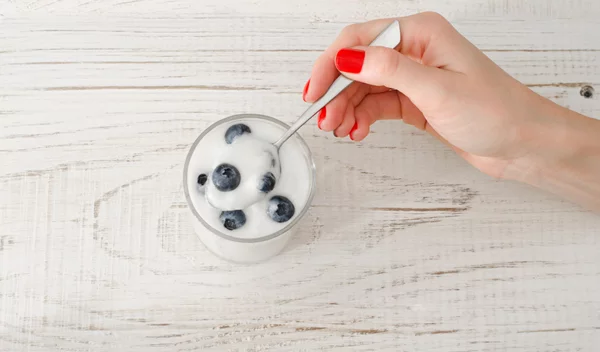 Γιαούρτι χωρίς λακτόζη από τη γαλακτοβιομηχανία ΔΩΔΩΝΗ