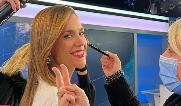 Tο καρέ κούρεμα της Εύας Αντωνοπούλου που κολακεύει όλες τις γυναίκες