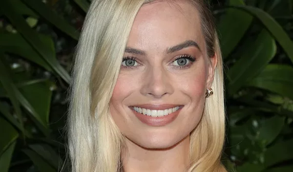 "The Money Piece" | H νέα τεχνική βαφής που θα φωτίσει το πρόσωπό σου