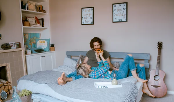 Να συγκατοικήσω ή όχι; 7 σημάδια πως δεν είσαι έτοιμη (ακόμα κι αν πιστεύεις το αντίθετο!)