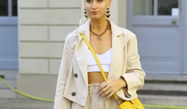 Σου φτιάξαμε τη λίστα με 10+2 must have αξεσουάρ για το καλοκαίρι