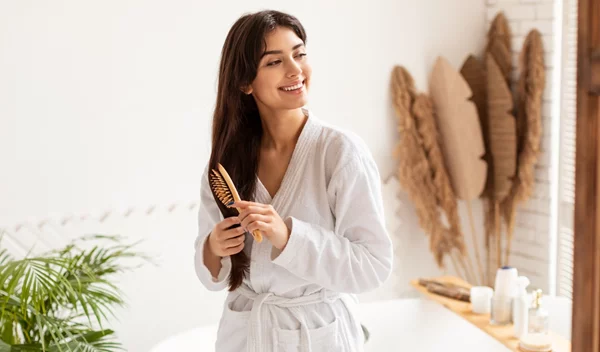 Αυτό είναι το φυσικό συστατικό που θα σου χαρίσει μακριά μαλλιά σε χρόνο ρεκόρ