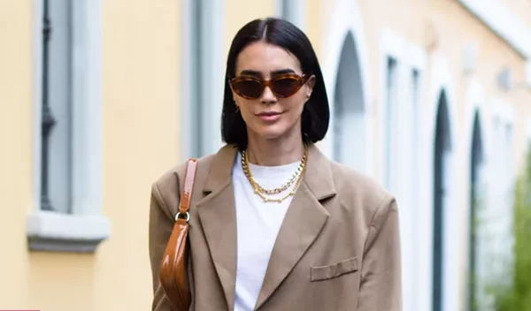 Αυτό είναι το καρέ που υιοθετούν τώρα τα fashion girls