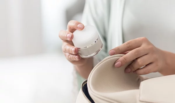 Τα πολυτελή καλλυντικά με έκπτωση στα οποία αξίζει να επενδύσεις στην Black Friday