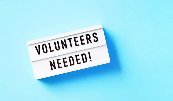 10 τρόποι που ο εθελοντισμός σου κάνει καλό | Τον συνιστά το Harvard