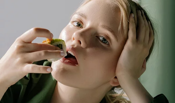 Το 68% του πληθυσμού έχει ανεπάρκεια σε ΑΥΤΟ το μικροθρεπτικό συστατικό - ποια είναι στις πρώτες θέσεις