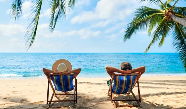 Διακοπές χωρίς παιδιά; Η Ελένη Δασκαλάκη εξηγεί γιατί είναι καλό για όλη την οικογένεια!