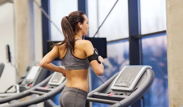 Ελλειπτικό vs. διάδρομος: Ποια είναι η καλύτερη επιλογή για εσένα;