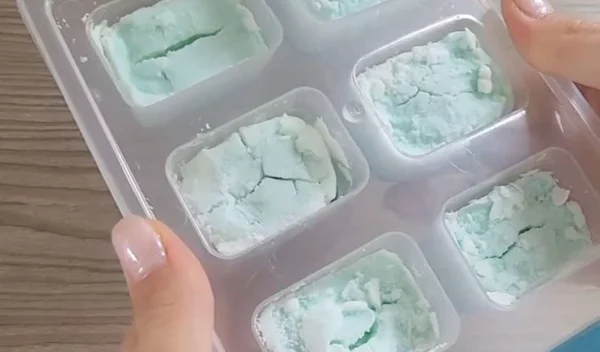 Φτιάξε ταμπλέτες πλυντηρίου πιάτων με 2 οικονομικά υλικά