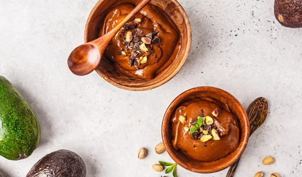 Τέσσερις απολαυστικές συνταγές για vegan παγωτό από την Κάτια Ζυγούλη