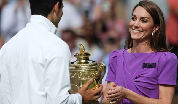 Όλοι μιλούν για μία λεπτομέρεια στη νέα εμφάνιση Kate Middleton στο Wimbledon