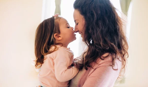 Οξεία ηπατίτιδα στα παιδιά: τι ξέρουμε, τι προσέχουμε, τι κάνουμε