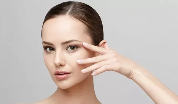 7 κρέμες και οροί που αποδεδειγμένα καταπολεμούν το πόδι της χήνας