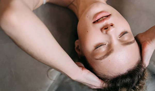 Οι τροφές που θα σώσουν τα μαλλιά σου από την τριχόπτωση