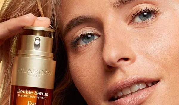 Double Serum Eye: Το επαναστατικό προϊόν που μεταμορφώνει την επιδερμίδα σε λιγότερο από ένα μήνα