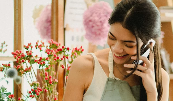 Δύο ψυχικά νοσήματα που έχουν ως σύμπτωμα τη φλυαρία