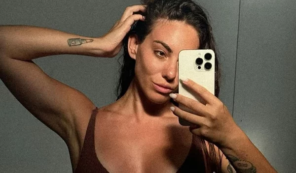 Η Ευρυδίκη Βαλαβάνη ετοίμασε την πιο καλοκαιρινή πίτα χωρίς φύλλο