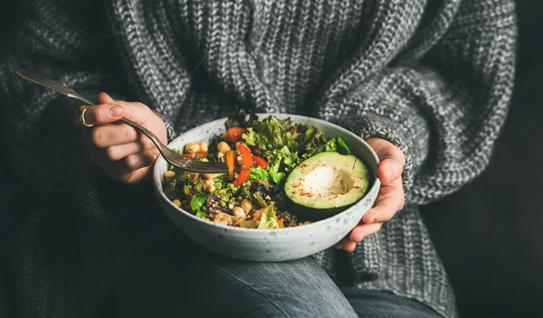 Τα 8 βήματα για μια επιτυχημένη διατροφή από τη διαιτολόγο