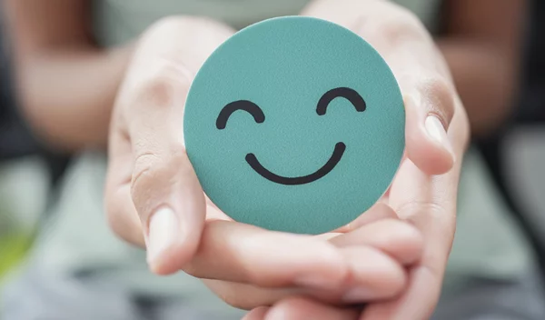 Αυτά είναι τα καλύτερα wellbeing hacks που δοκιμάσαμε το 2023