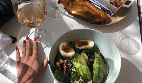 Daily Rituals: 7 τελετουργικά που θα σε βοηθήσουν να τρως πιο υγιεινά