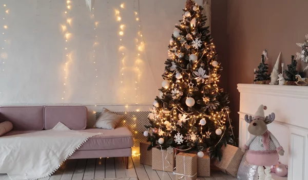 Γιατί τα χριστουγεννιάτικα φωτάκια μάς φτιάχνουν τη διάθεση;