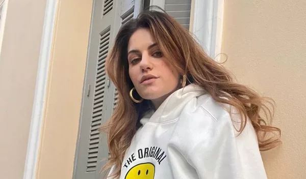 Το super κολακευτικό κούρεμα που κάνουν τώρα όλες οι Ελληνίδες influencers