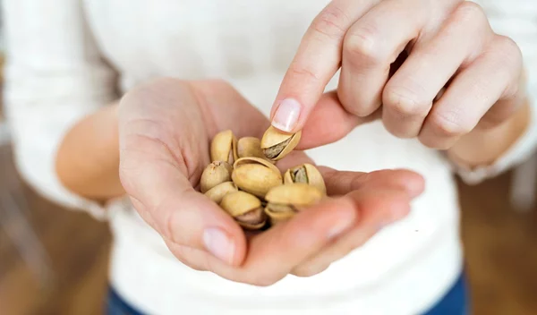 Φιστίκια Αιγίνης: Η υπερτροφή που μπορεί να ενισχύσει την υγεία σου με 9 τρόπους