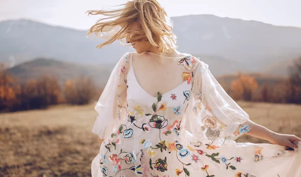 Ξέχνα το floral: Αυτό είναι το πιο αναπάντεχο print που θα φορέσουμε την άνοιξη