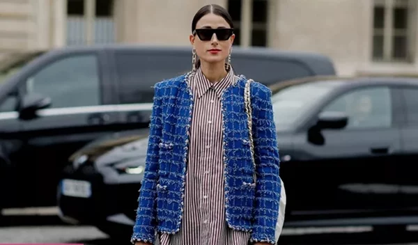 3 blazers που μπορούν να μεταμορφώσουν ένα απλό look σε festive