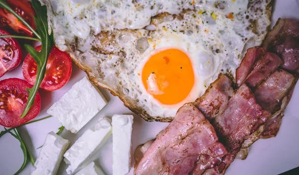 Το balkan πρωινό "εκθρονίζει" το avocado toast: Η νέα εμμονή των influencers - Τι περιέχει;