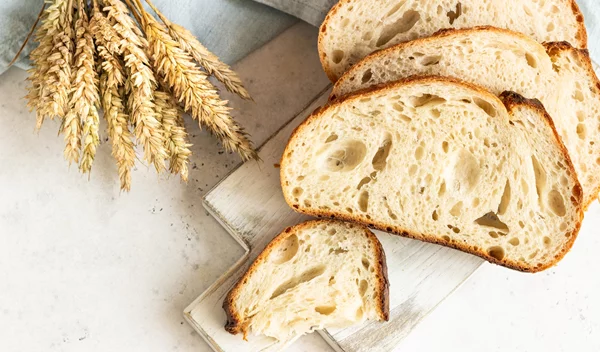 Λευκό ψωμί: Το τρώμε ή όχι; Τι απαντά κορυφαία διαιτολόγος