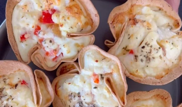 Μάφινς με τορτίγια και αυγό: Ένα θρεπτικό πρωινό γι΄αυτούς που βιάζονται!