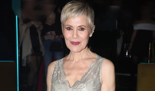 Κωνσταντίνα Μιχαήλ: "Γιατί να μη βγαίνω με μαγιό στα 50; Τι θες να το κρύψω;"