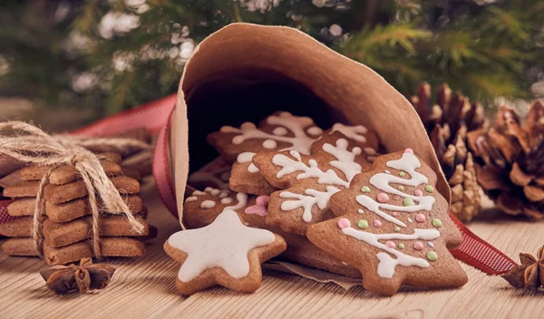 Οι συνταγές για κλασικά χριστουγεννιάτικα γλυκά με ένα υγιεινό twist