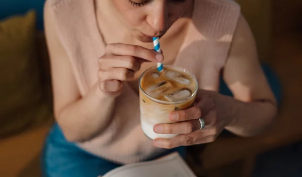 6 παράγοντες που ανεβάζουν γρήγορα τη χοληστερόλη σου – Αξίζει να τους προσέξεις