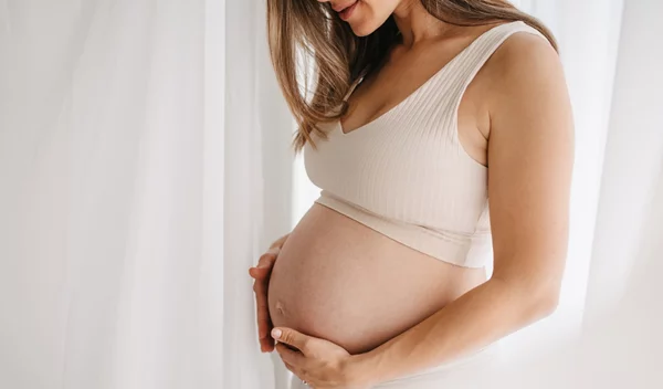 O λόγος που δεν πρέπει εκτίθεσαι στην ατμοσφαιρική ρύπανση όσο είσαι έγκυος